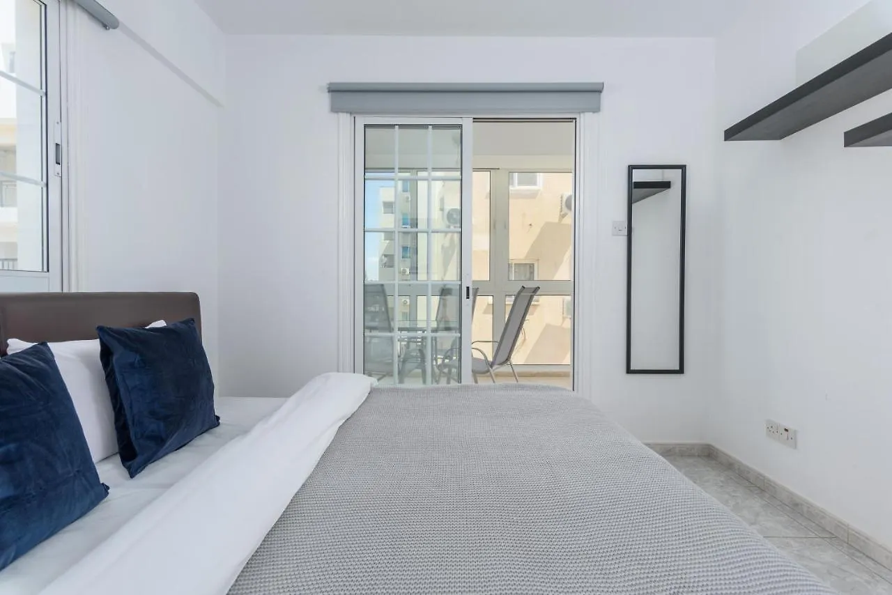 White 1-Bedroom Apartment By Mackenzie Beach Larnaca Cyprus
